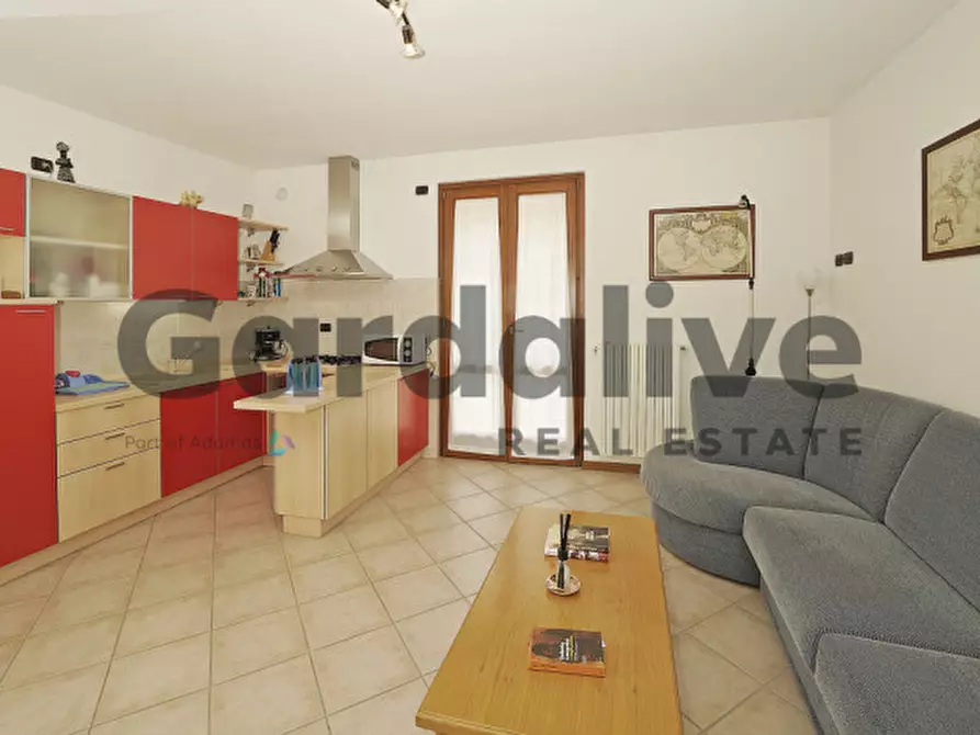 Immagine 6 di Appartamento in vendita  in Via degli alpini a Manerba Del Garda