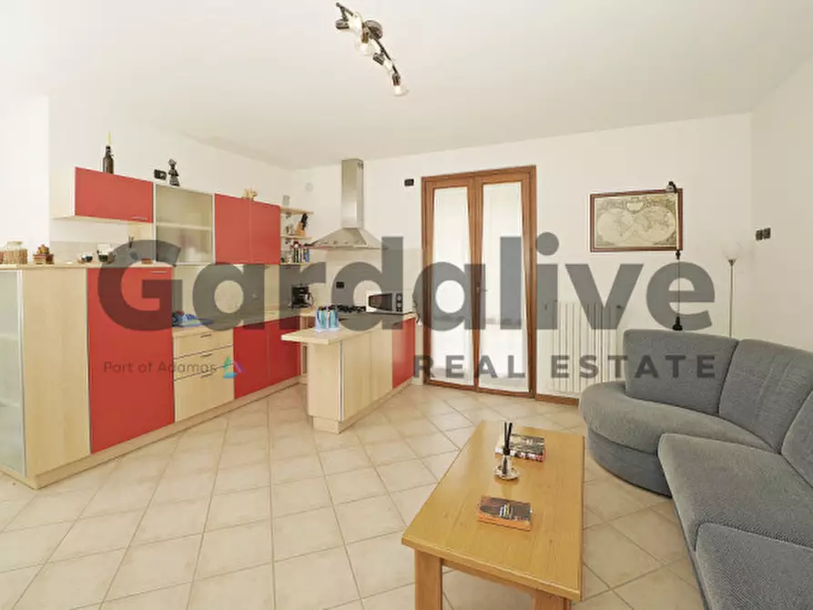 Immagine 7 di Appartamento in vendita  in Via degli alpini a Manerba Del Garda