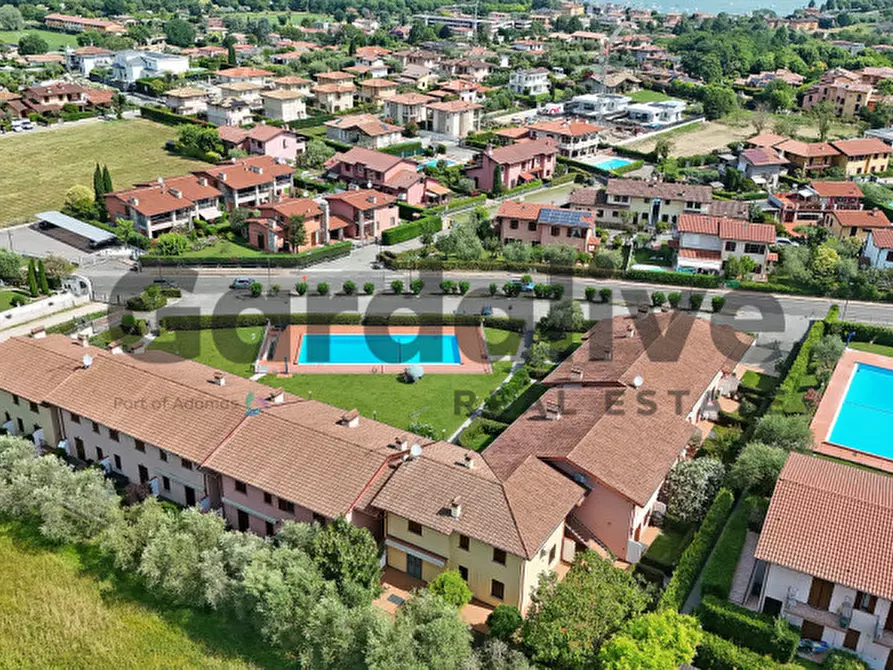 Immagine 43 di Appartamento in vendita  in Via degli alpini a Manerba Del Garda