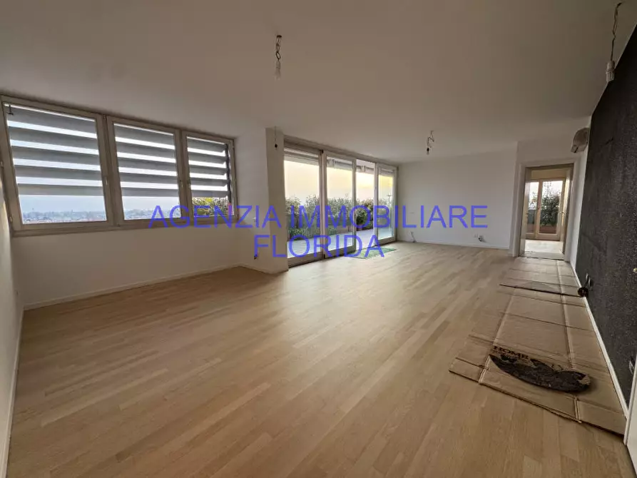 Immagine 1 di Attico in vendita  a Camposampiero