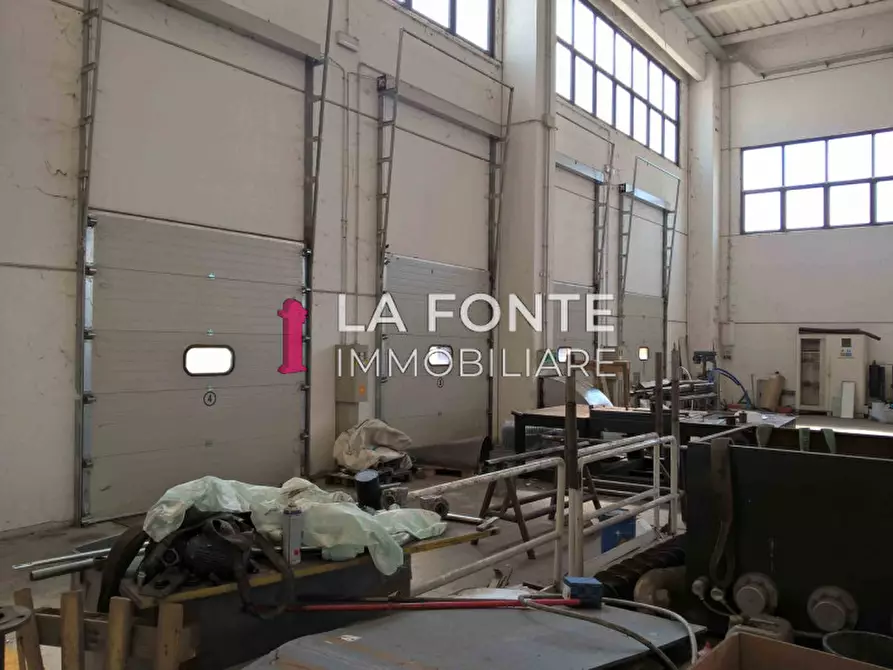 Immagine 5 di Capannone industriale in vendita  a Pianiga