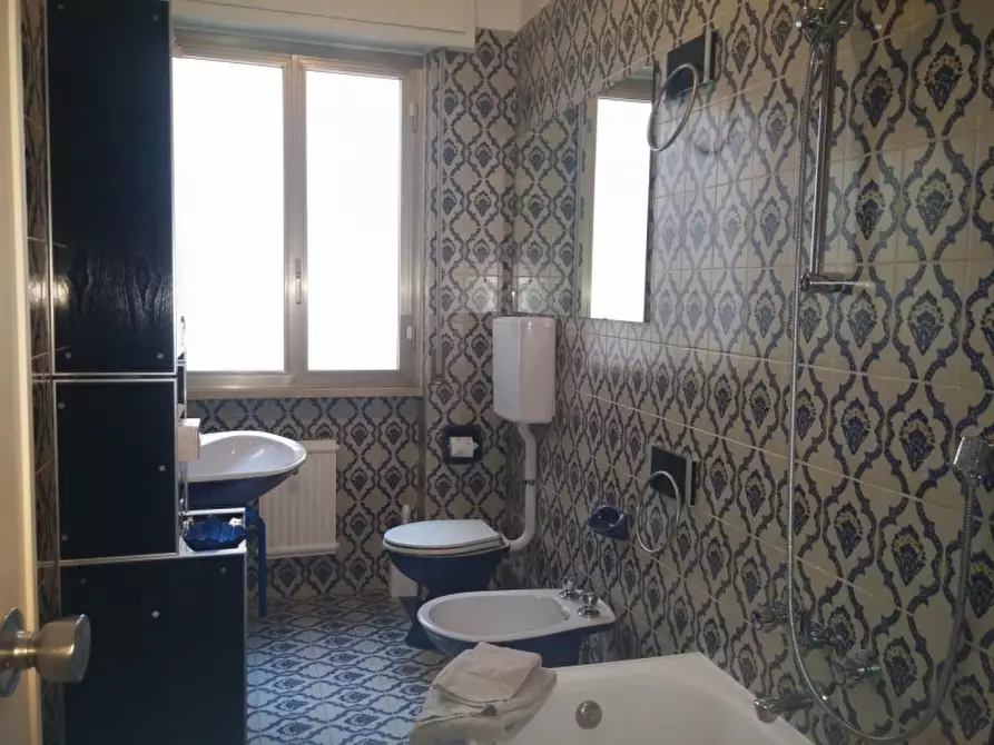 Immagine 10 di Appartamento in affitto  in via amendola a Rapallo