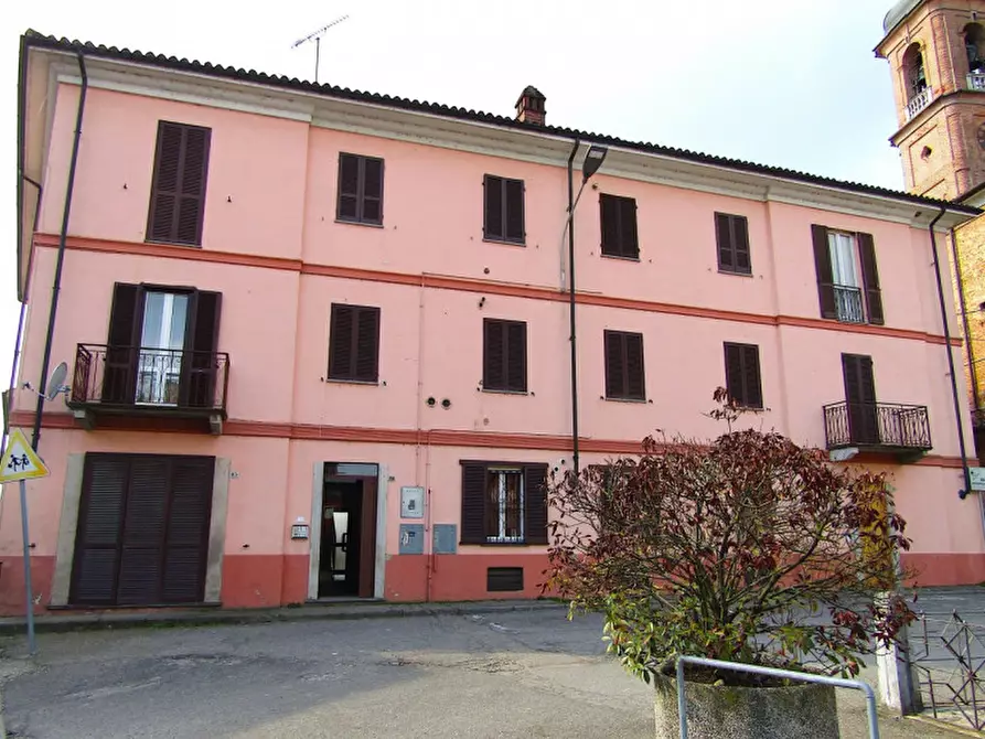 Immagine 1 di Appartamento in vendita  in via Roma n° 78 a Sannazzaro De' Burgondi