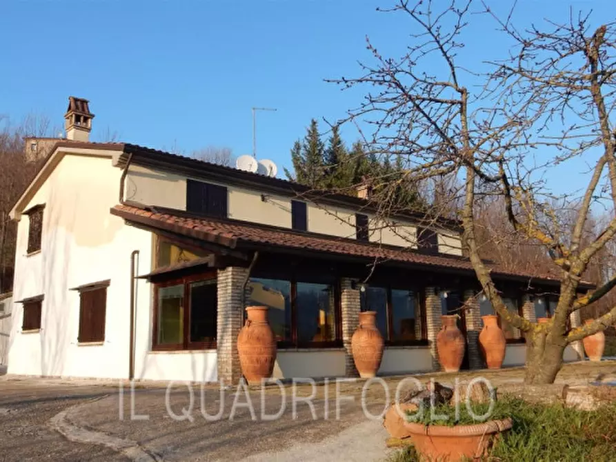 Immagine 3 di Agriturismo in vendita  a Roncofreddo