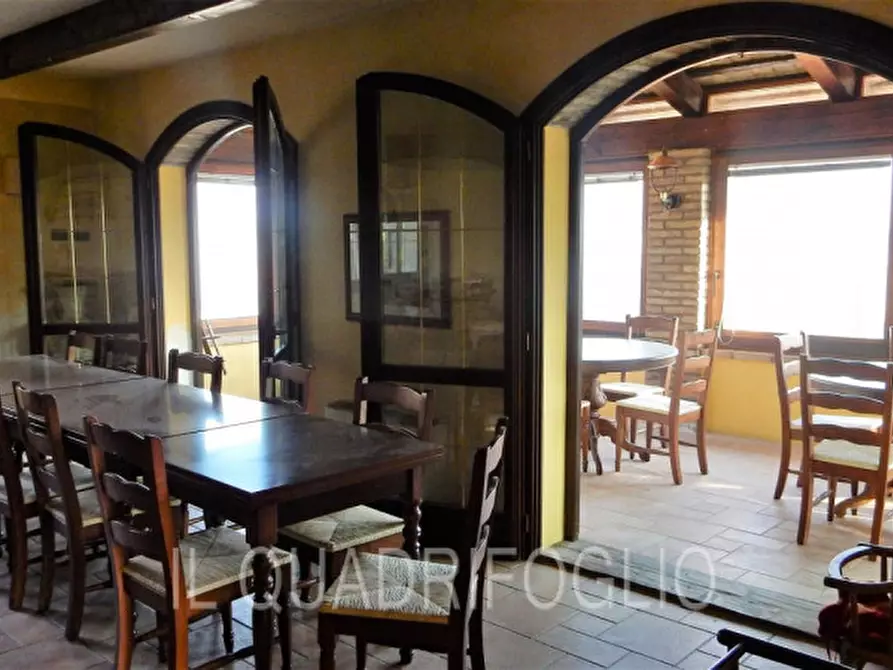 Immagine 8 di Agriturismo in vendita  a Roncofreddo