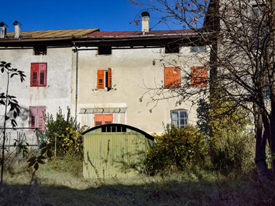 Immagine 1 di Casa indipendente in vendita  in Via Trento a Male'