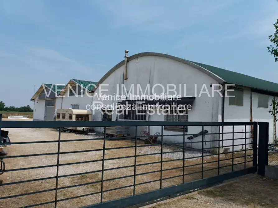 Immagine 12 di Terreno in vendita  in tessera aereoporto a Venezia