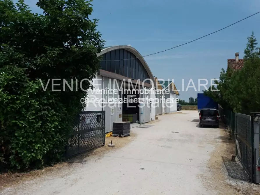 Immagine 13 di Terreno in vendita  in tessera aereoporto a Venezia