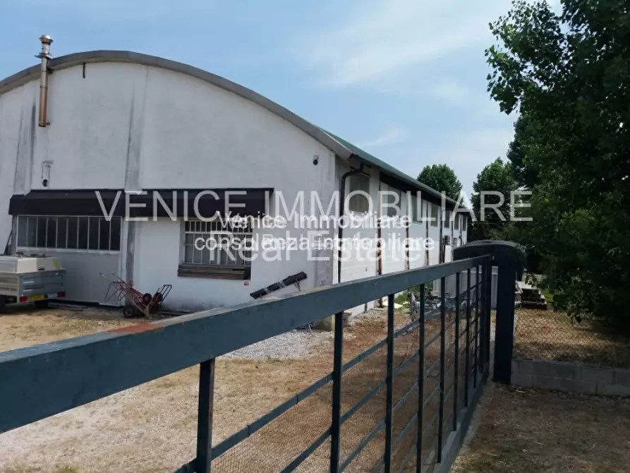 Immagine 11 di Terreno in vendita  in tessera aereoporto a Venezia