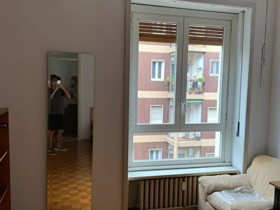 Immagine 29 di Appartamento in affitto  in via martinetti a Milano