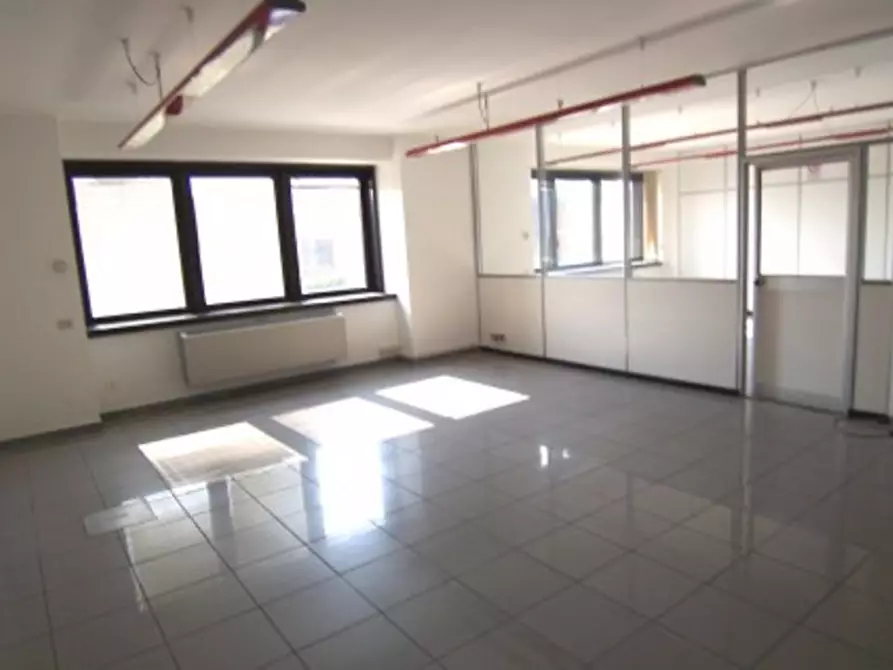 Immagine 7 di Palazzo in vendita  in VIA PACINOTTI a Segrate