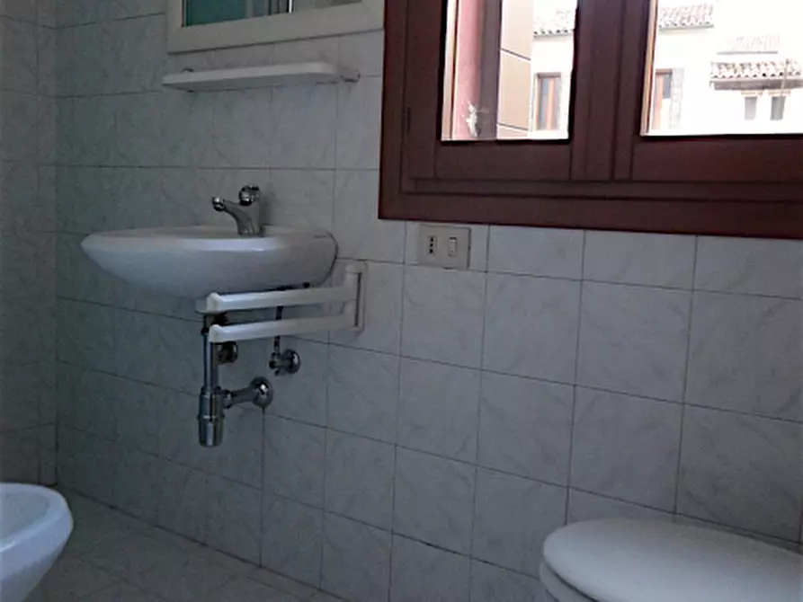 Immagine 9 di Appartamento in affitto  in Via Dante Alighieri a Padova