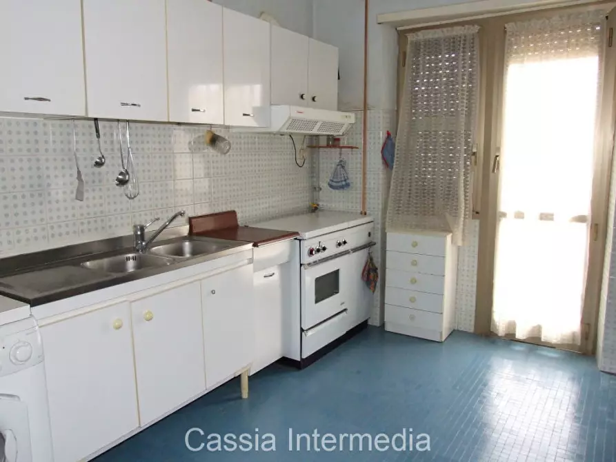 Immagine 6 di Appartamento in vendita  in Via Don Giovanni Minzoni 5 a Nepi