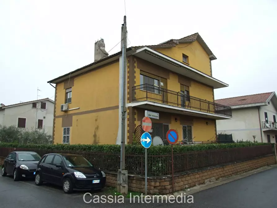 Immagine 7 di Appartamento in vendita  in Via Don Giovanni Minzoni 5 a Nepi