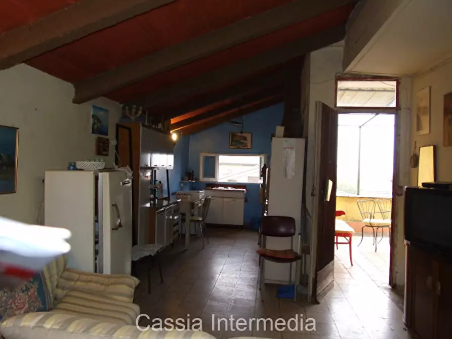 Immagine 9 di Appartamento in vendita  in Via Don Giovanni Minzoni 5 a Nepi