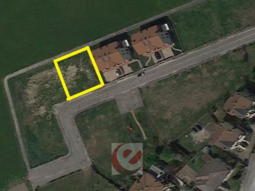 Immagine 1 di Terreno in vendita  in v. Cav. Vittorio Veneto a Camisano Vicentino