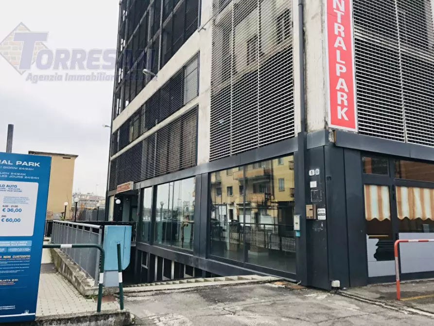 Immagine 14 di Garage in vendita  in via annibale da bassano a Padova