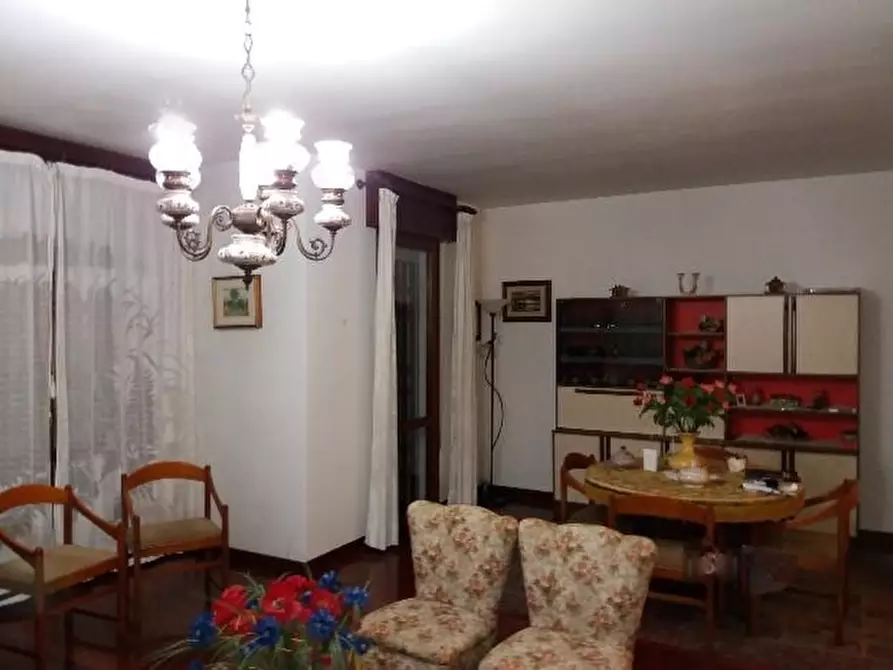 Immagine 1 di Appartamento in vendita  in via mortise a Padova