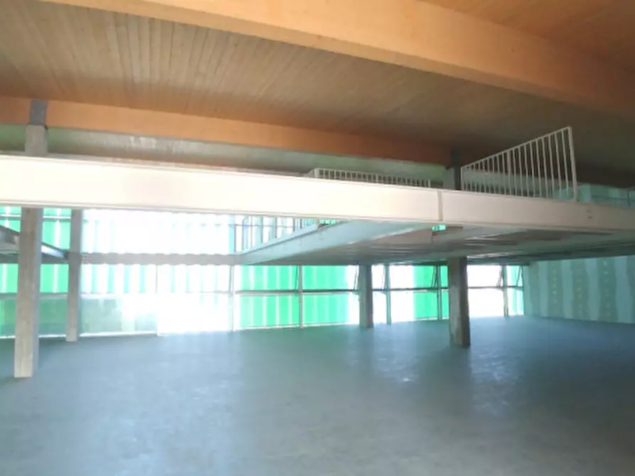 Immagine 19 di Ufficio in vendita  in VIA MAMELI a Vimercate