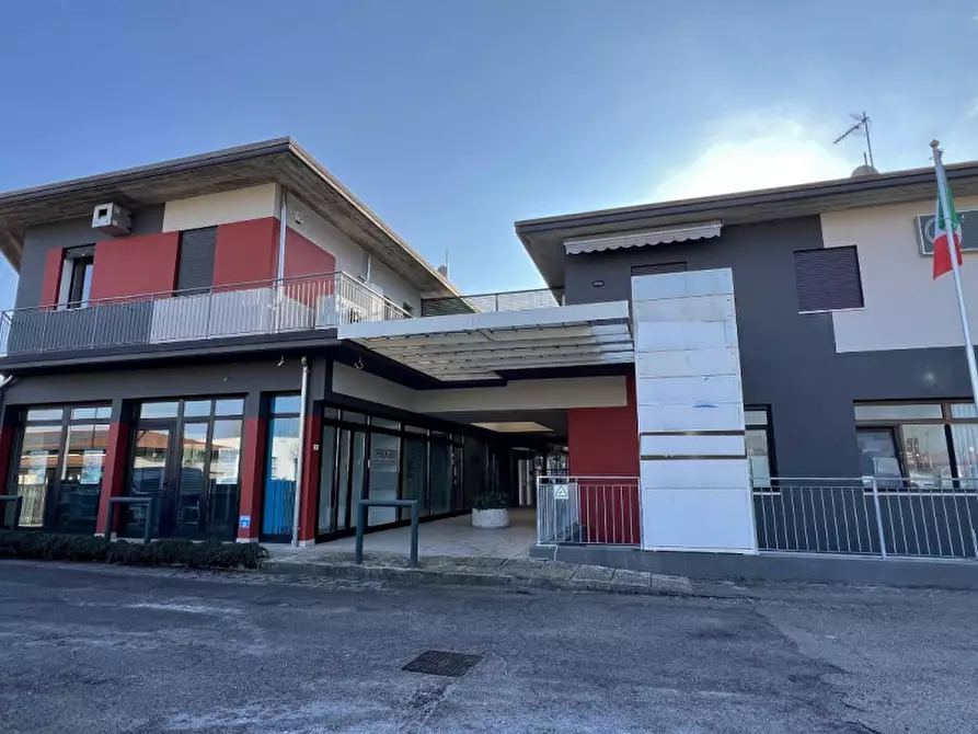 Immagine 4 di Ufficio in affitto  in Viale Sant'Agostino a Vicenza