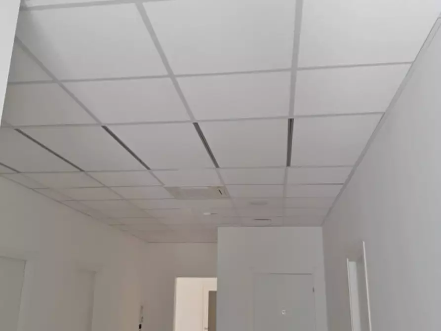 Immagine 7 di Ufficio in affitto  in Viale Sant'Agostino a Vicenza