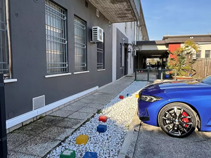 Immagine 25 di Ufficio in affitto  in Viale Sant'Agostino a Vicenza