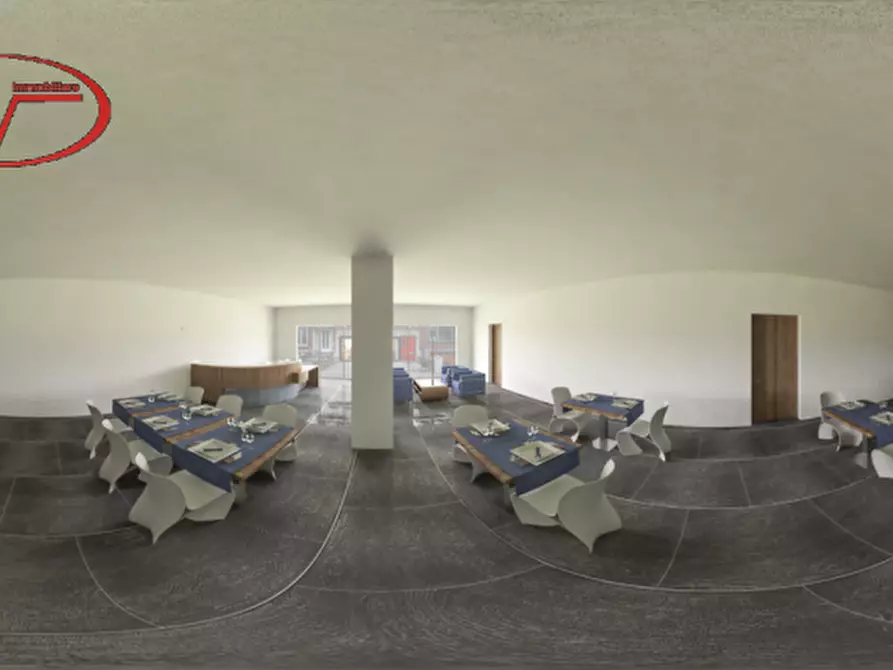 Immagine 3 di Negozio in vendita  in viale Diaz a Montevarchi