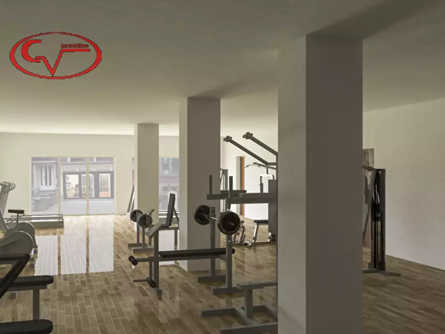 Immagine 8 di Negozio in vendita  in viale Diaz a Montevarchi