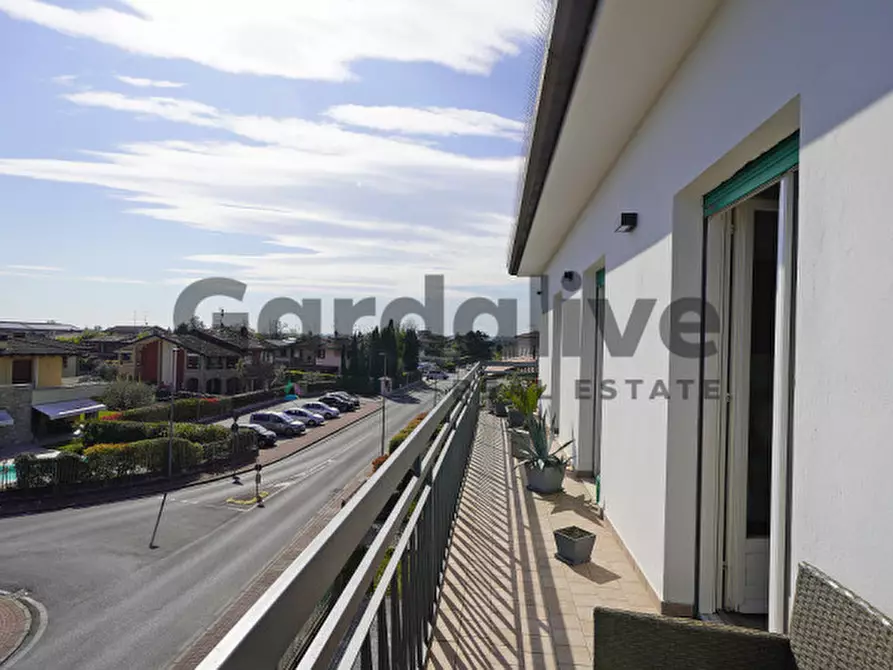 Immagine 10 di Appartamento in vendita  in via San Martino della Battaglia a Sirmione