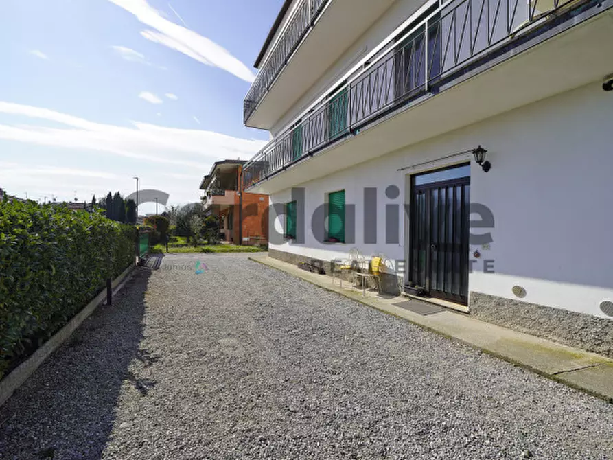 Immagine 19 di Appartamento in vendita  in via San Martino della Battaglia a Sirmione