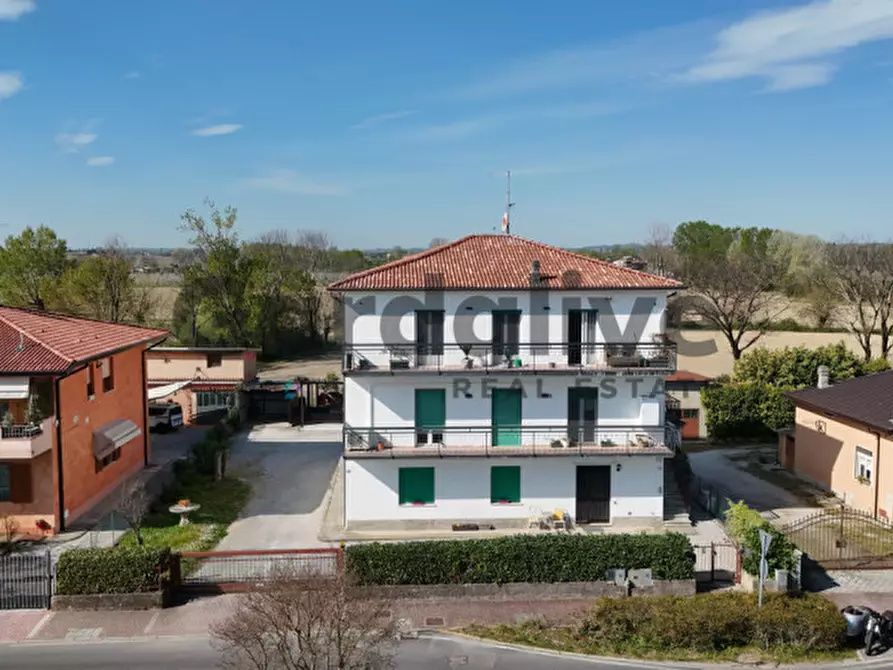 Immagine 22 di Appartamento in vendita  in via San Martino della Battaglia a Sirmione
