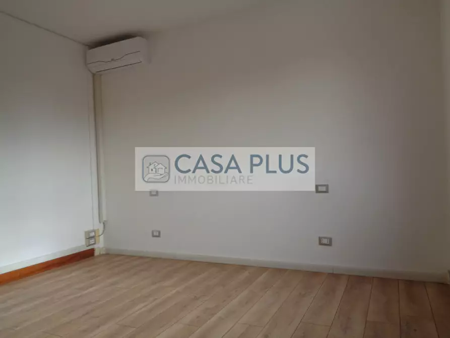 Immagine 5 di Ufficio in affitto  a Bassano Del Grappa