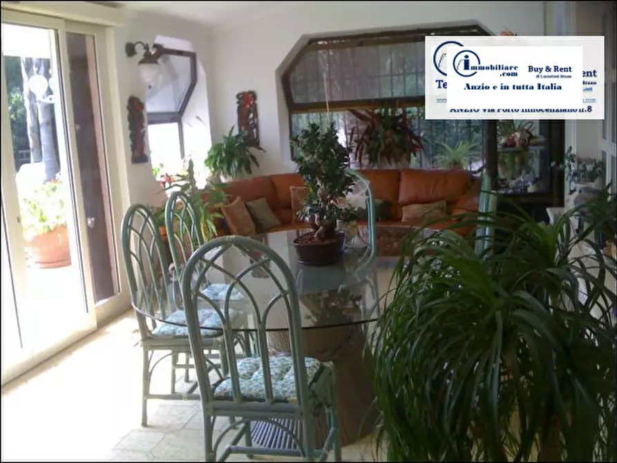 Immagine 9 di Villa in vendita  in via fara sabina a Nettuno