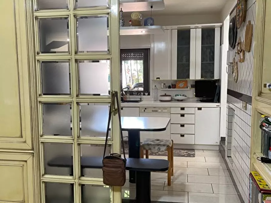 Immagine 16 di Villa in vendita  in via fara sabina a Nettuno