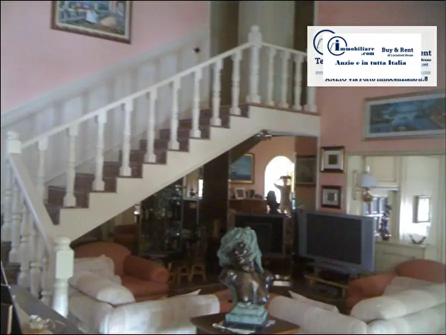 Immagine 17 di Villa in vendita  in via fara sabina a Nettuno