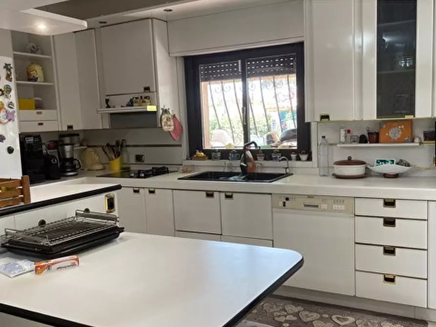 Immagine 18 di Villa in vendita  in via fara sabina a Nettuno