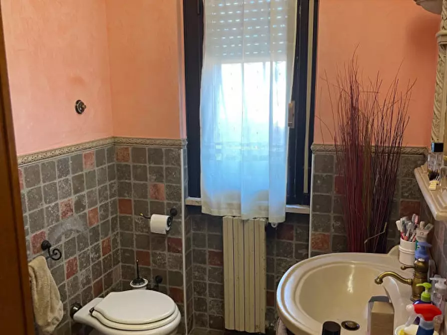 Immagine 18 di Villa in vendita  in via fara sabina a Nettuno
