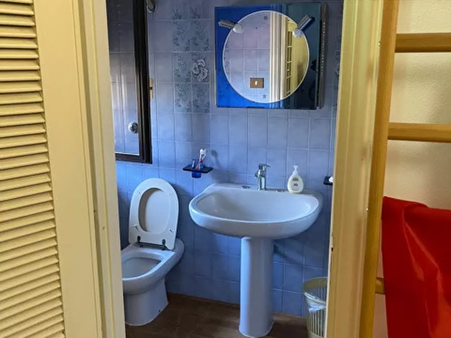 Immagine 27 di Villa in vendita  in via fara sabina a Nettuno