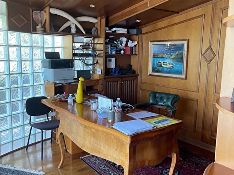 Immagine 39 di Villa in vendita  in via fara sabina a Nettuno