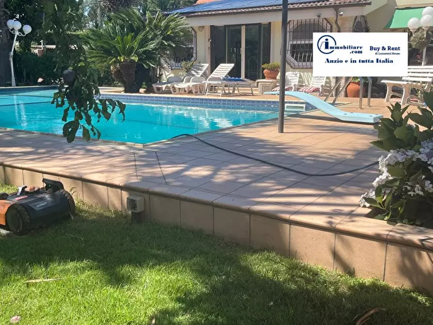 Immagine 47 di Villa in vendita  in via fara sabina a Nettuno