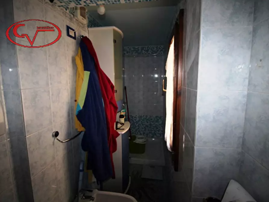 Immagine 5 di Appartamento in vendita  in via isidoro del lungo a Montevarchi