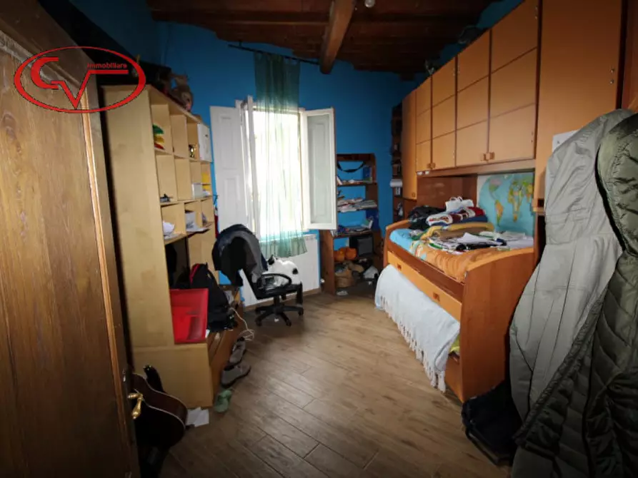 Immagine 7 di Appartamento in vendita  in via isidoro del lungo a Montevarchi