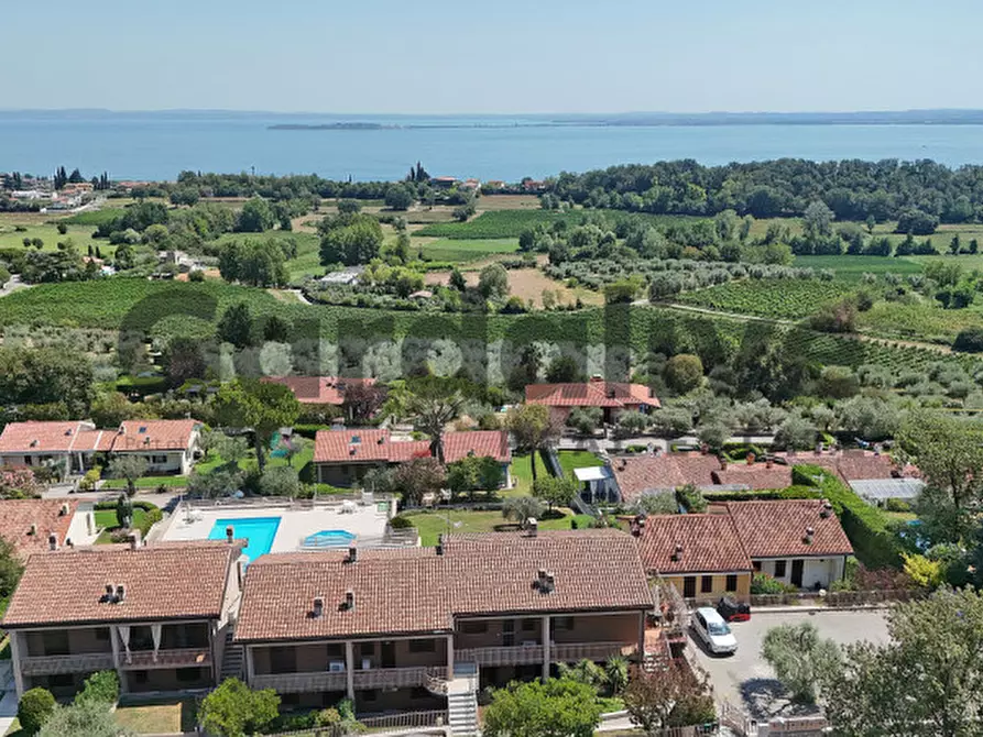Immagine 40 di Appartamento in vendita  a Soiano Del Lago