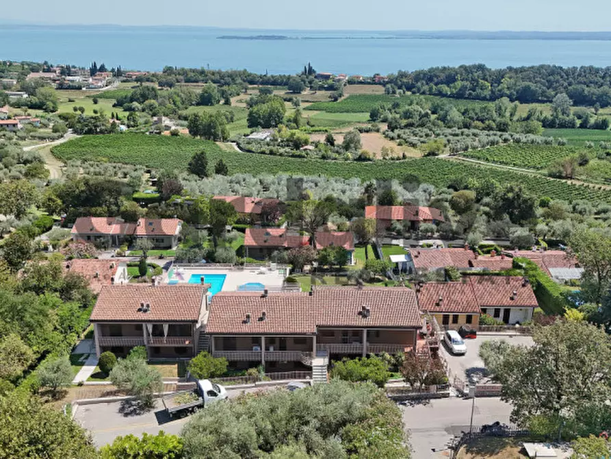 Immagine 43 di Appartamento in vendita  a Soiano Del Lago