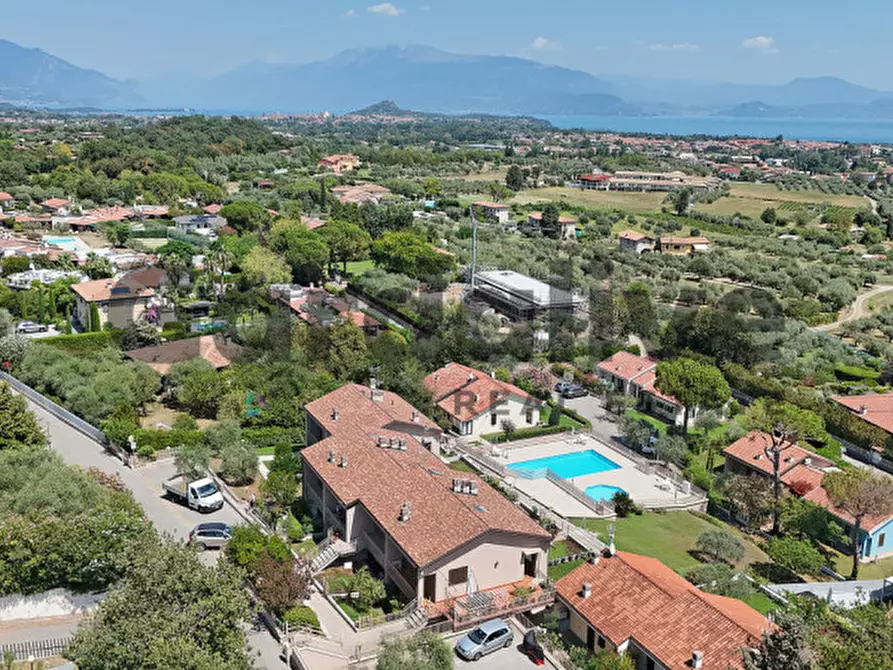 Immagine 47 di Appartamento in vendita  a Soiano Del Lago