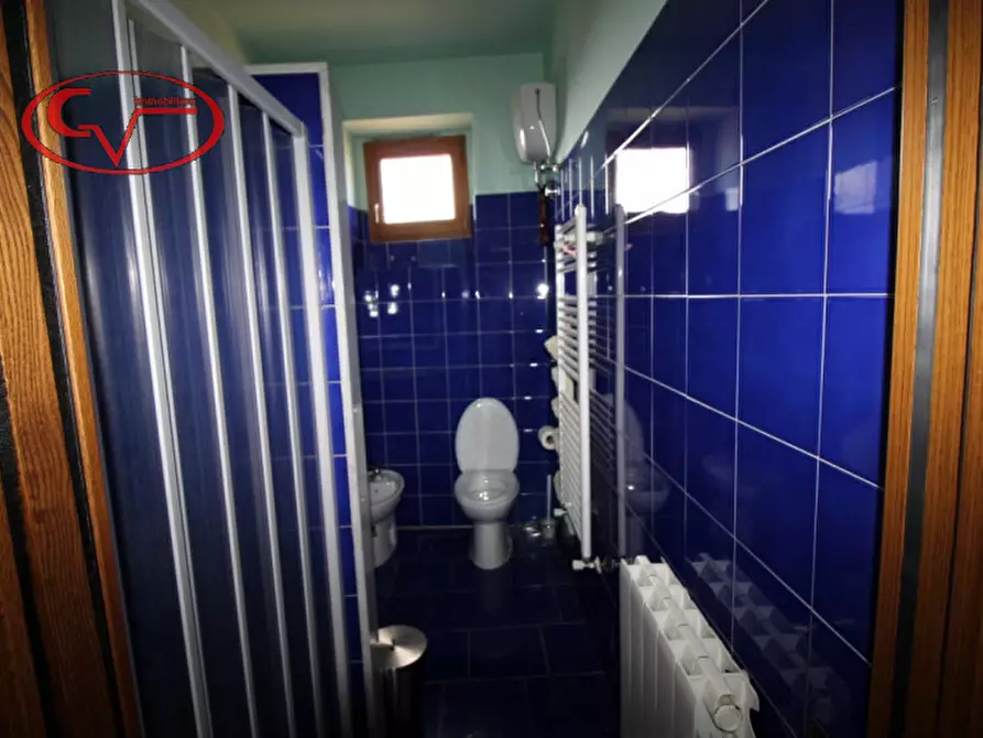 Immagine 9 di Appartamento in vendita  a Montevarchi