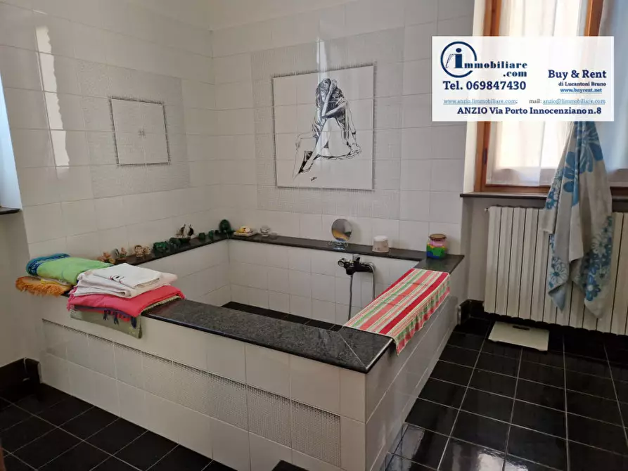 Immagine 30 di Villa in vendita  in nettuno via talenti a Nettuno