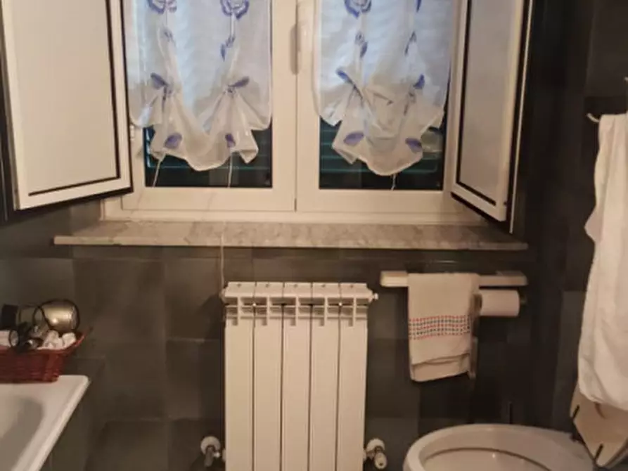 Immagine 23 di Villa in vendita  in viale mencacci a Anzio