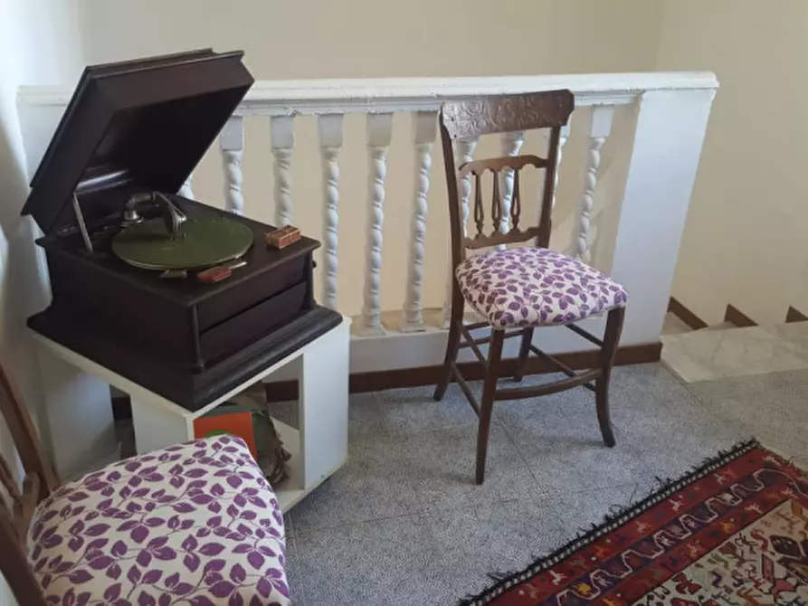 Immagine 27 di Villa in vendita  in viale mencacci a Anzio