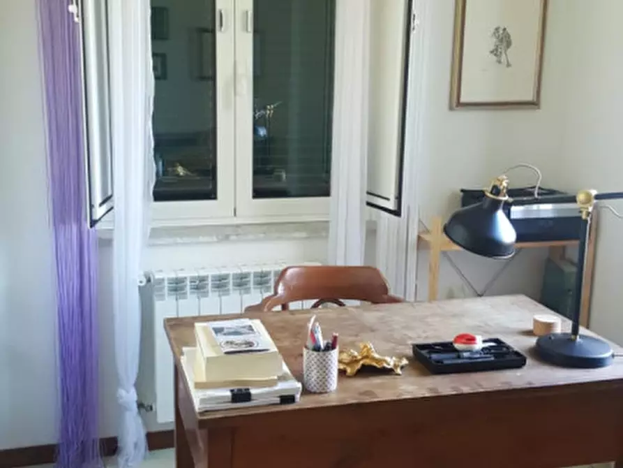Immagine 42 di Villa in vendita  in viale mencacci a Anzio